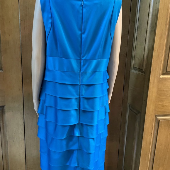 - London times 100% polyester dress. 14W - Picture 8 of 8